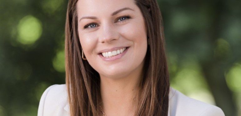 Shelby Varon, Director of Executive Search in Los Angeles
